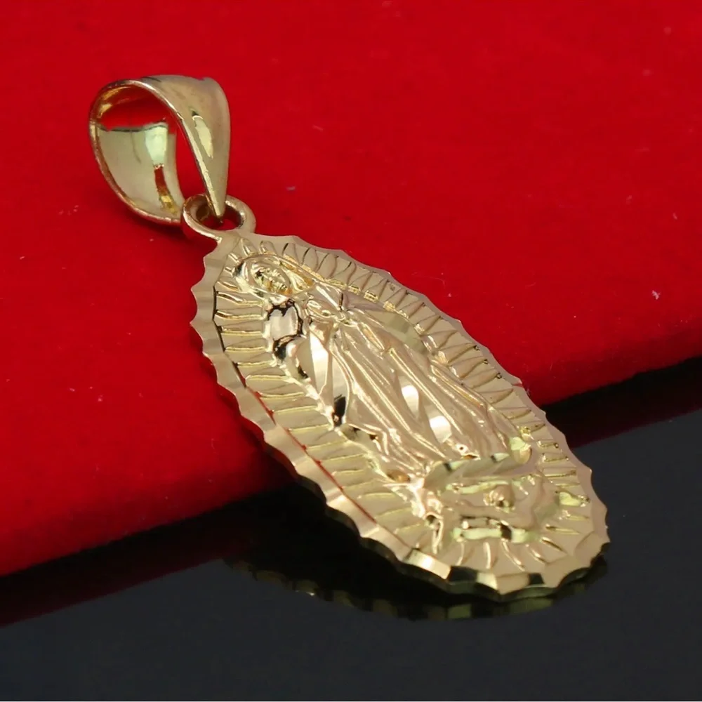14K GOLD PLATED GUADALUPE PENDANT​ - Picture 2 of 5
